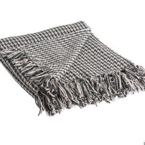DESIGN IMPORTS Houndstooth Shawl/Throw Blanket in Mineral—NWOT